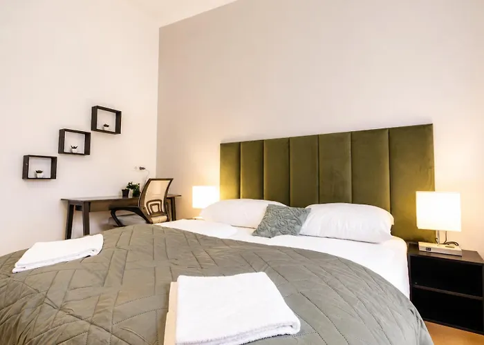 Bright And Cozy 2-bedroom In *