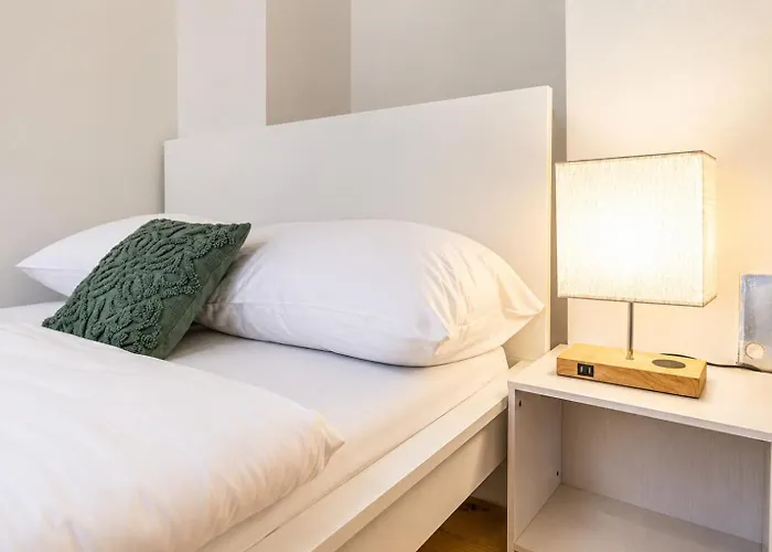 Bright And Cozy 2-bedroom In Apartamento *
